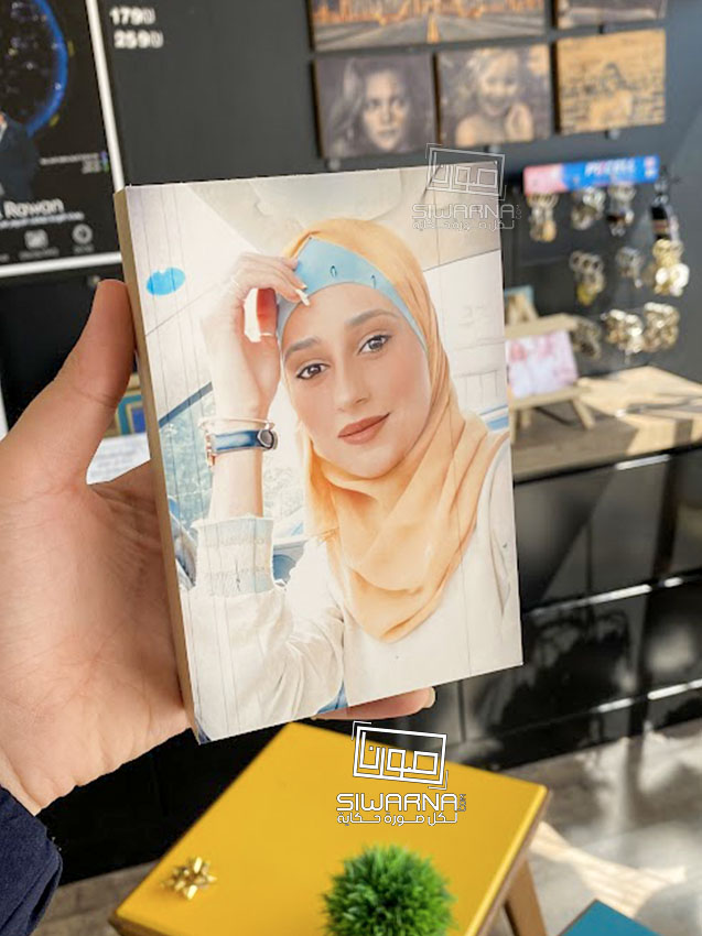 صورة على الخشب لاصدقاء وعائلات