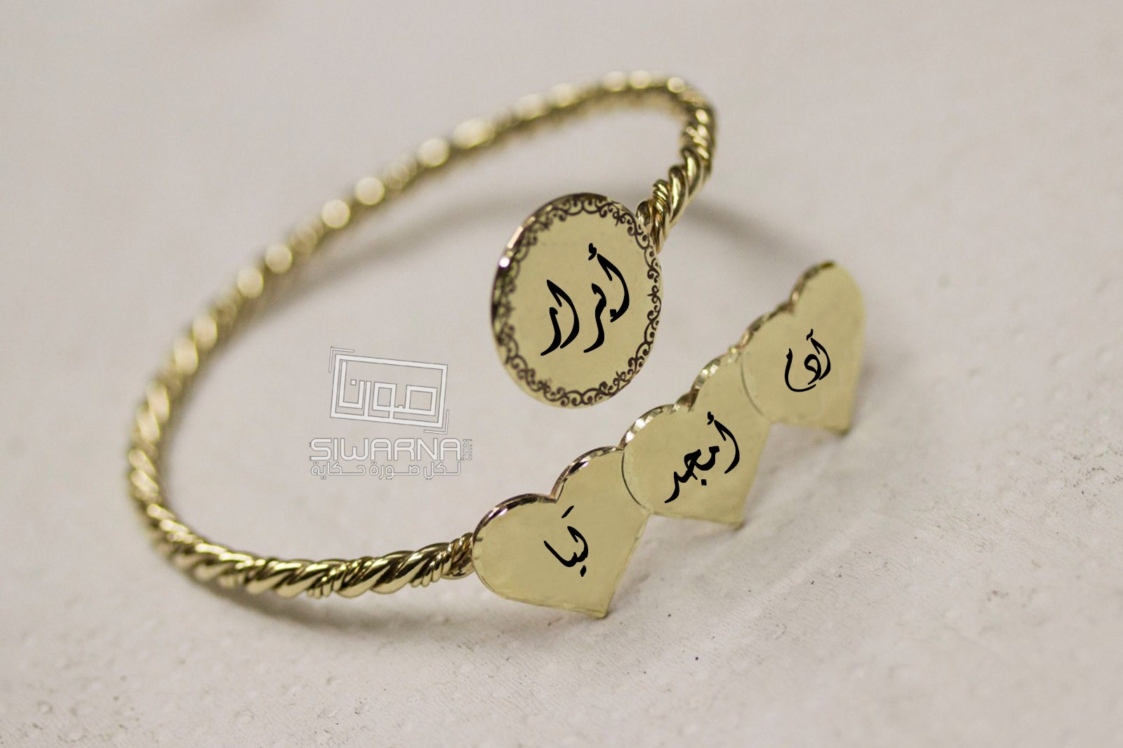اساور وسناسيل اصلية راقيه